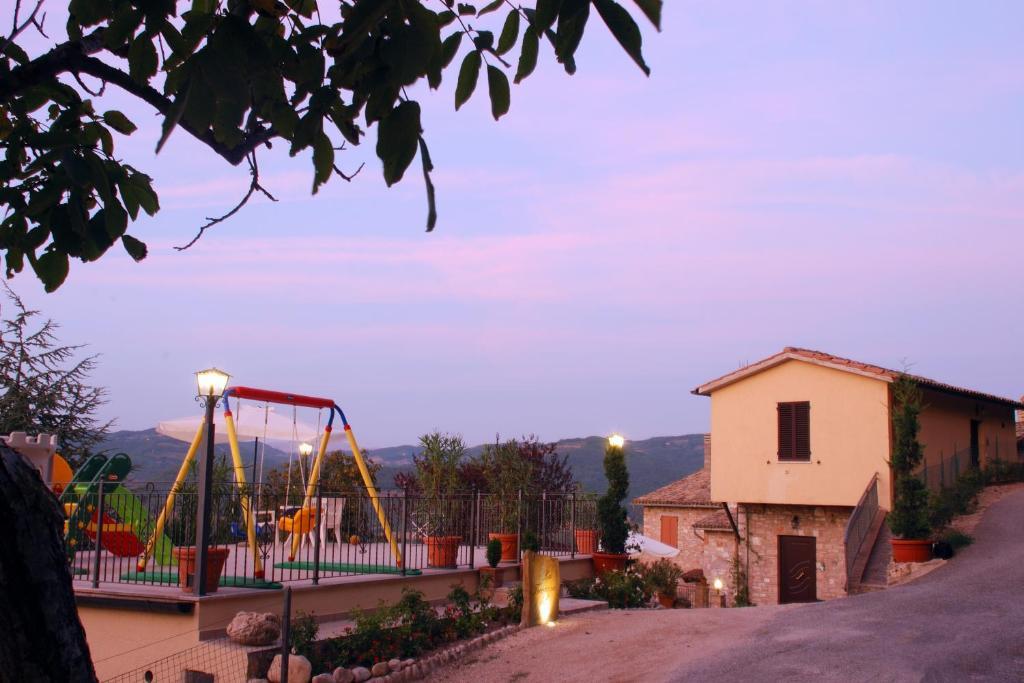 B&B La Terrazza Del Subasio Assis Exterior foto