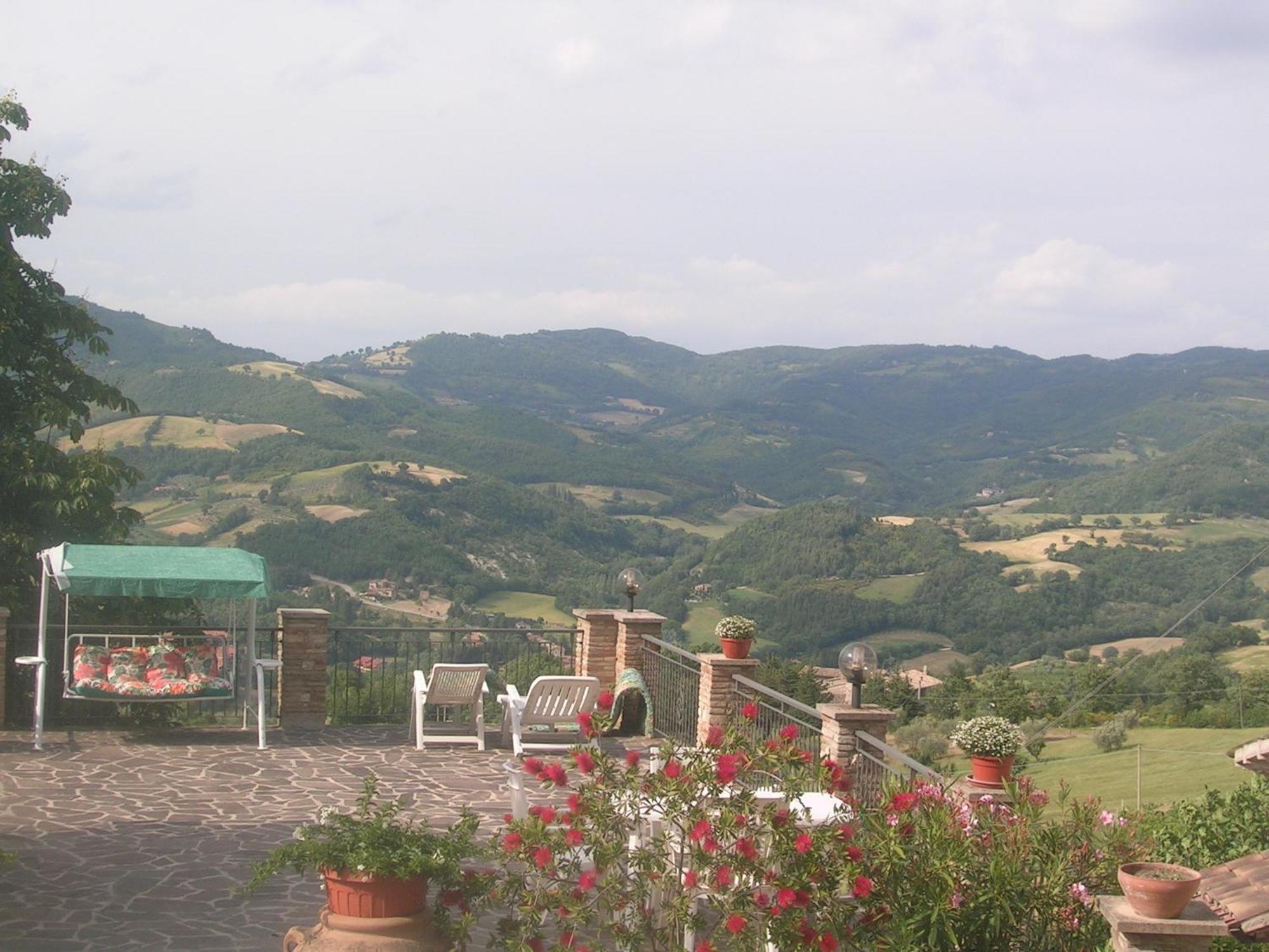 B&B La Terrazza Del Subasio Assis Exterior foto