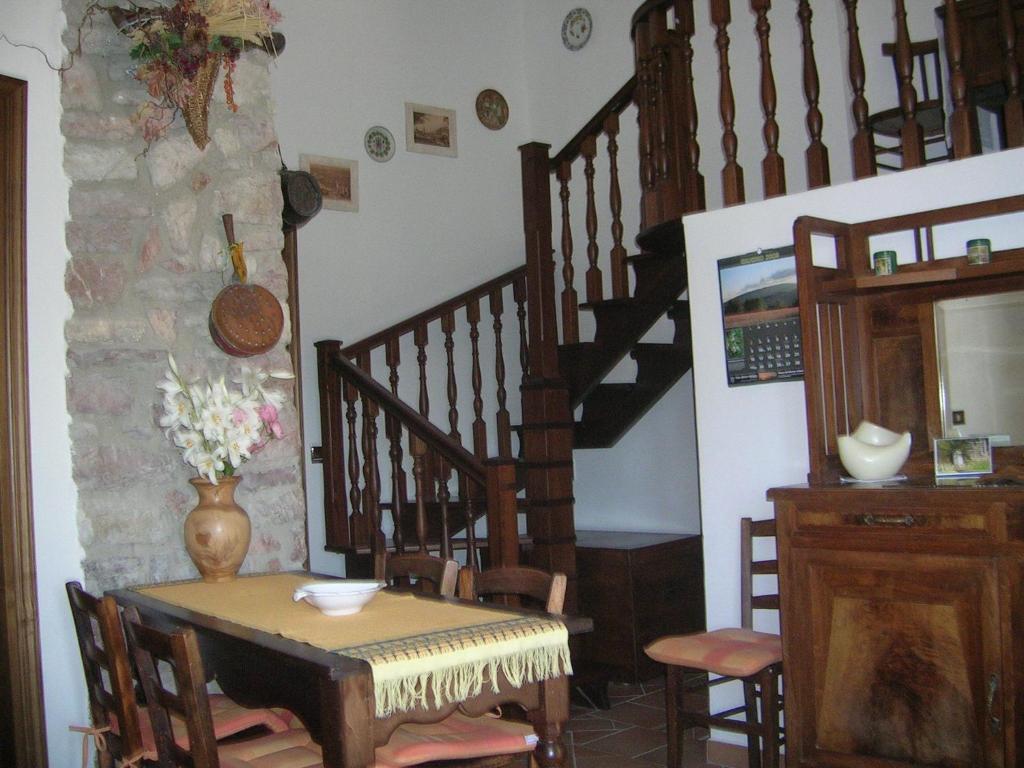 B&B La Terrazza Del Subasio Assis Exterior foto
